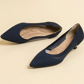 Scarpin Salto Kitten Confortável em Malha Tricô - Sarah