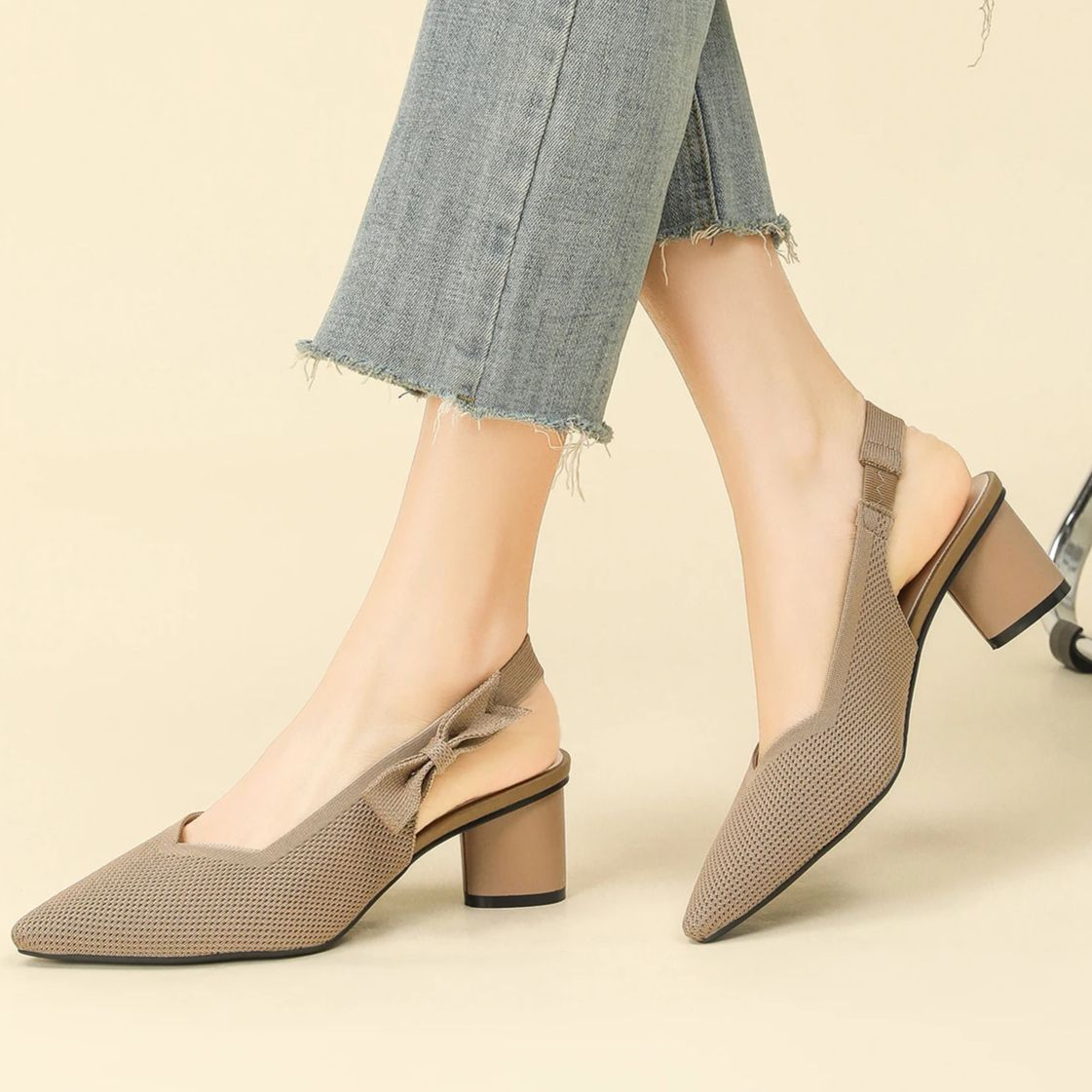 Slingback Salto Bloco em Malha Tricô Confortável – Valenne