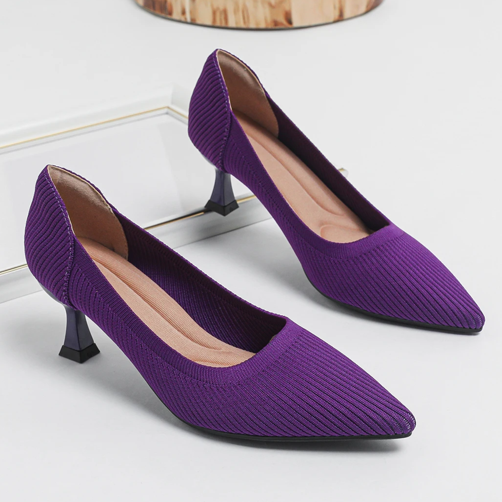 Scarpin Salto Médio Confortável em Malha Tricô - Clara