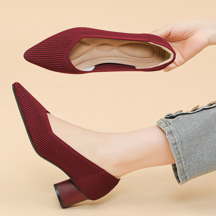 Scarpin Salto Bloco Confortável em Malha Tricô - Hazel