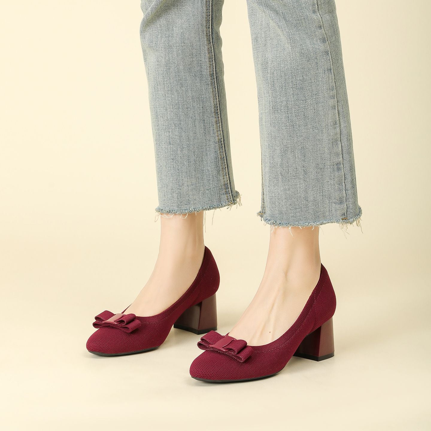 Scarpin Salto Bloco Confortável em Malha Tricô – Valerie