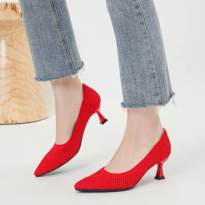 Scarpin Salto Médio Confortável em Malha Tricô - Lara