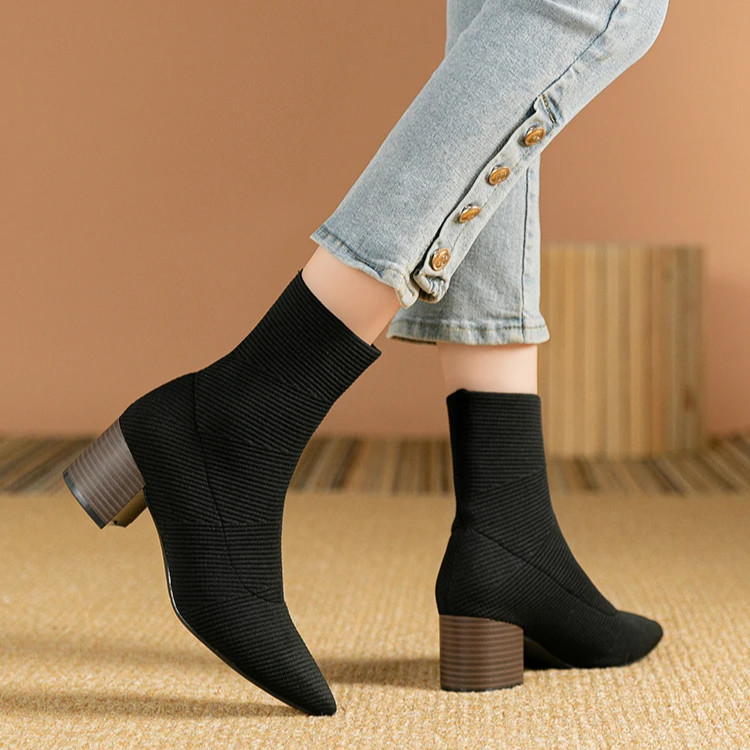 Bota Malha Tricô Confortável - Cassie