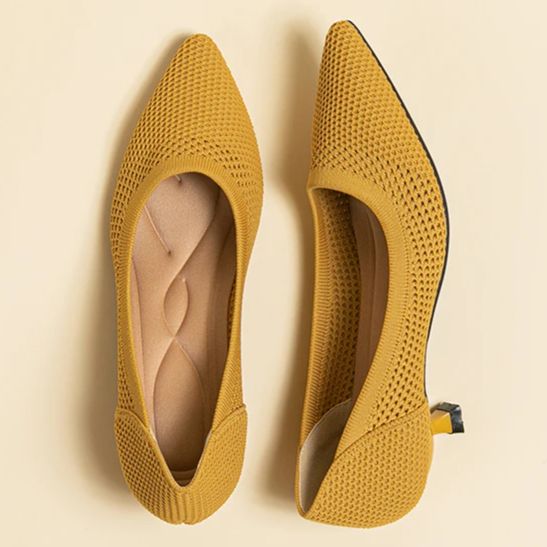 Scarpin Salto Kitten Confortável em Malha Tricô - Leandra