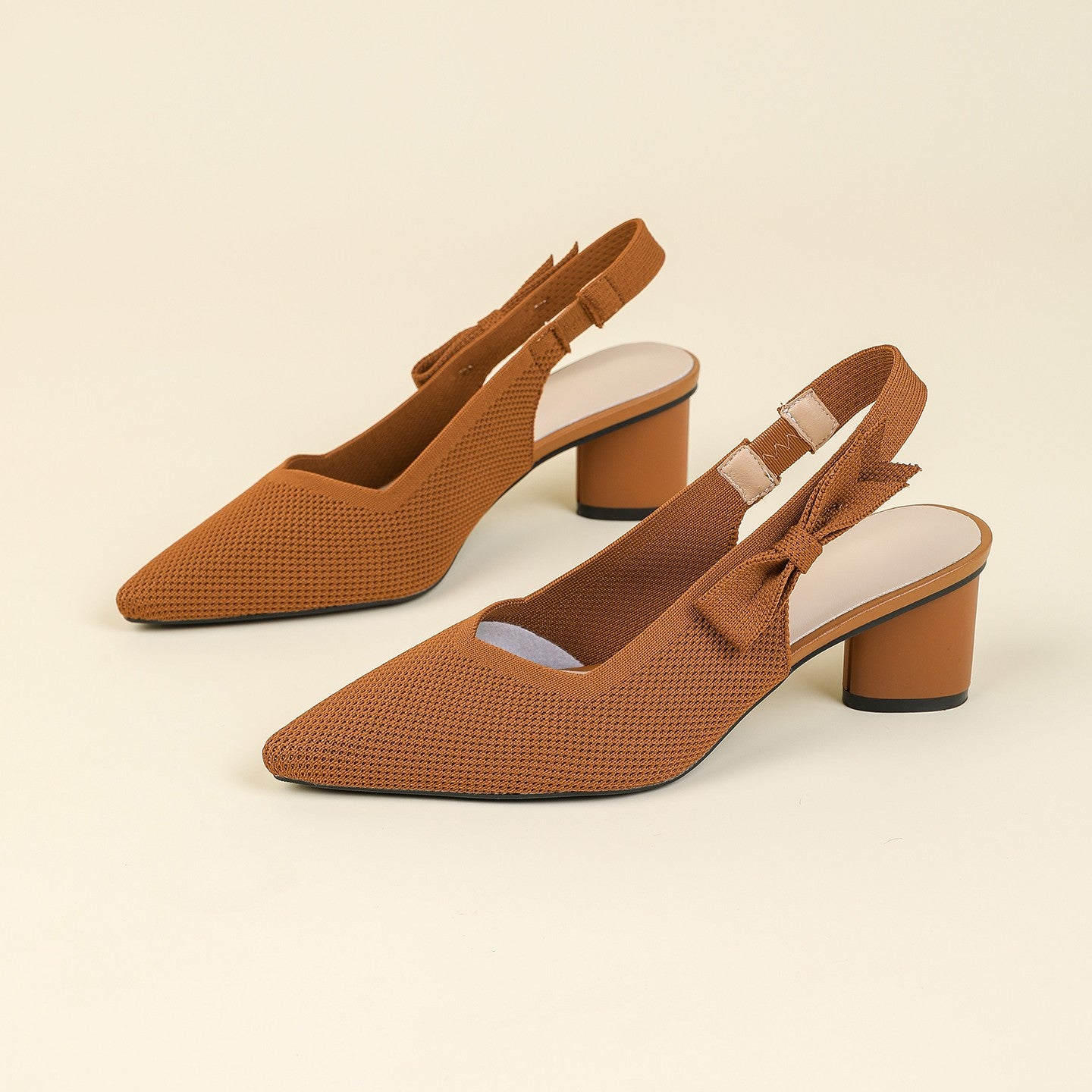 Slingback Salto Bloco em Malha Tricô Confortável – Valenne