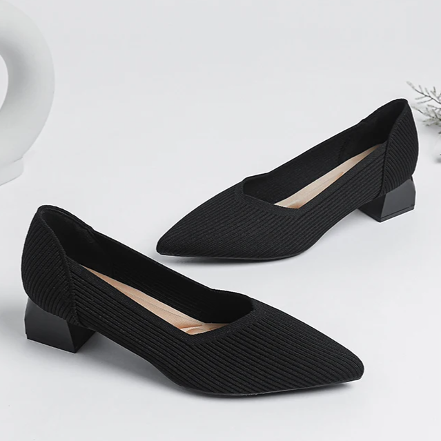 Scarpin Salto Bloco Confortável em Malha Tricô - Scarlett