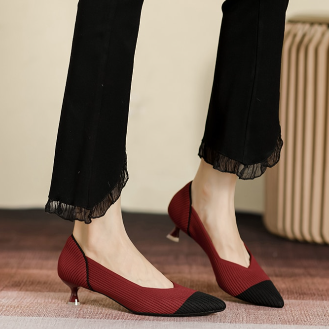 Scarpin Salto Kitten Confortável em Malha Tricô - Grace