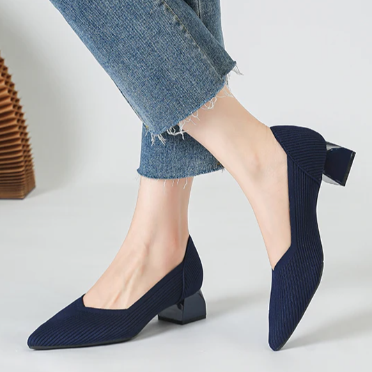 Scarpin Salto Bloco Confortável em Malha Tricô - Scarlett