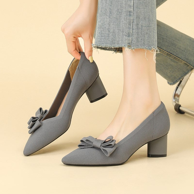 Scarpin Salto Bloco Confortável em Malha Tricô - Mabel