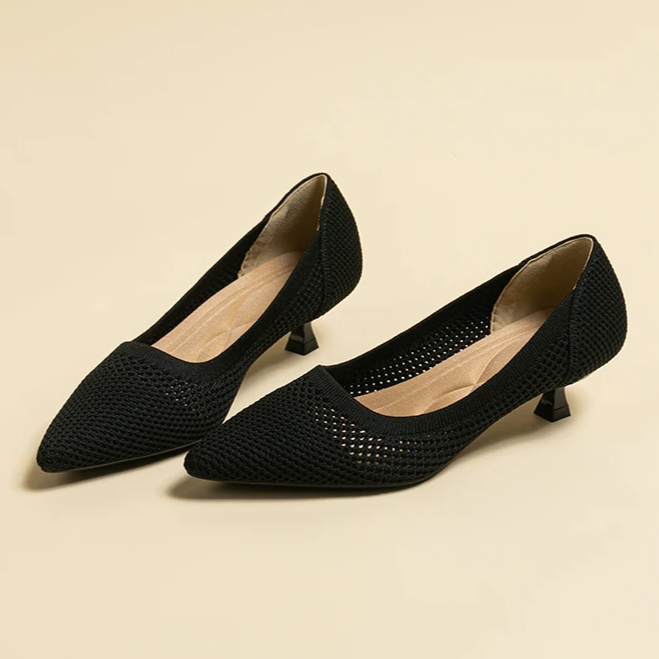 Scarpin Salto Kitten Confortável em Malha Tricô - Leandra