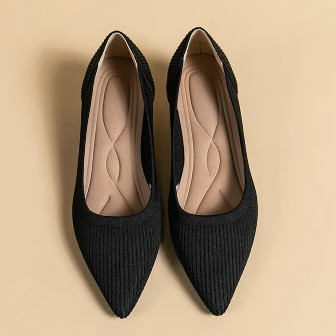 Scarpin Salto Kitten Confortável em Malha Tricô - Agnes