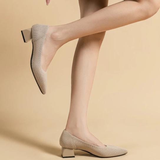 Scarpin Salto Bloco Confortável em Malha Tricô - Agnes