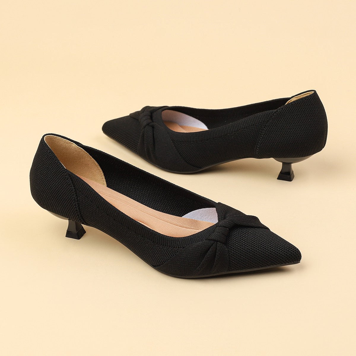 Scarpin Salto Kitten Confortável em Malha Tricô - Eloísa