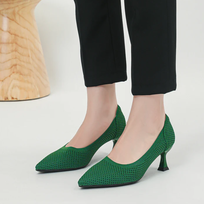 Scarpin Salto Médio Confortável em Malha Tricô - Lara