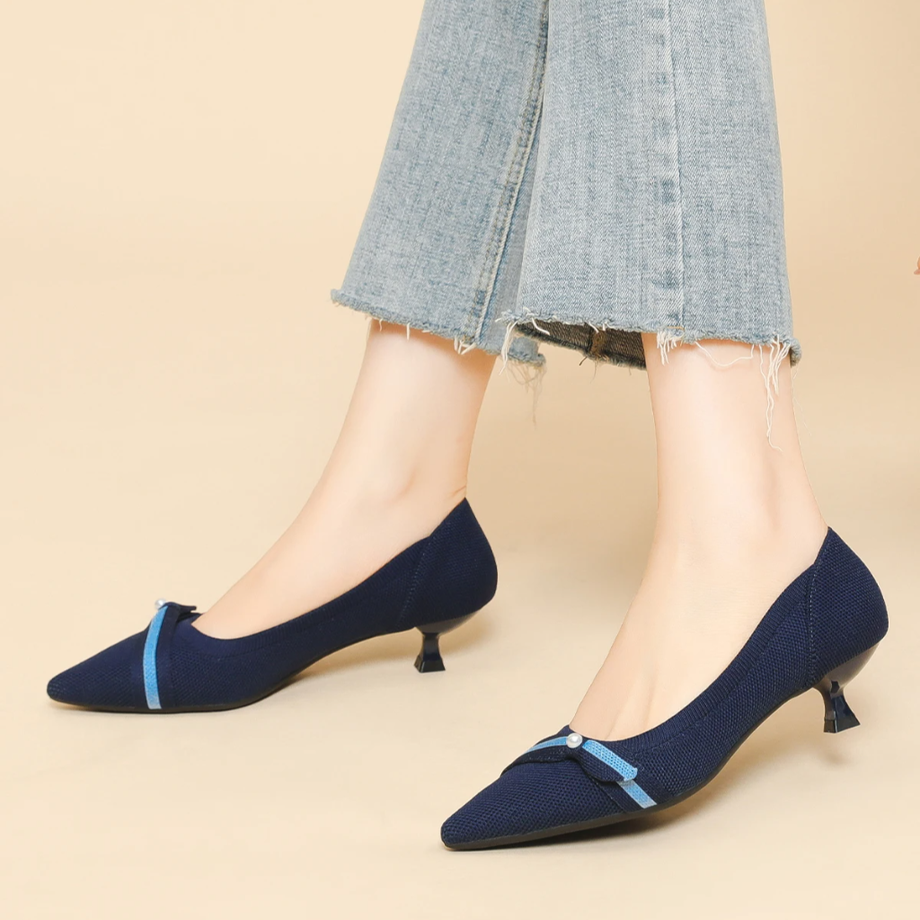 Scarpin Salto Kitten Confortável em Malha Tricô - Stace