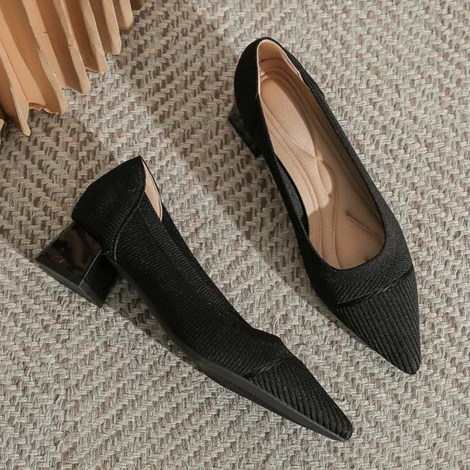 Scarpin Salto Bloco Confortável em Malha Tricô - Nyla