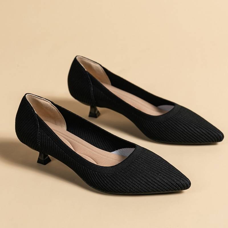 Scarpin Salto Kitten Confortável em Malha Tricô - Agnes
