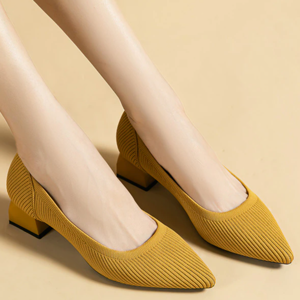 Scarpin Salto Bloco Confortável em Malha Tricô - Agnes