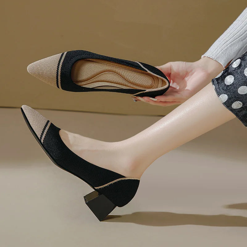 Scarpin Salto Bloco Confortável em Malha Tricô - Lais