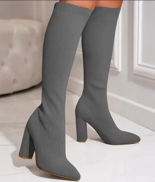 Bota de Cano Alto em Malha Tricô Confortável - Lysanne