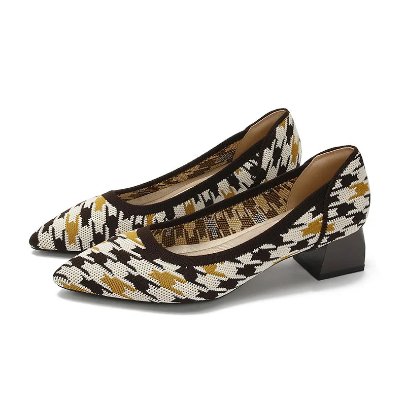 Scarpin Salto Bloco Confortável em Malha Tricô - Lais