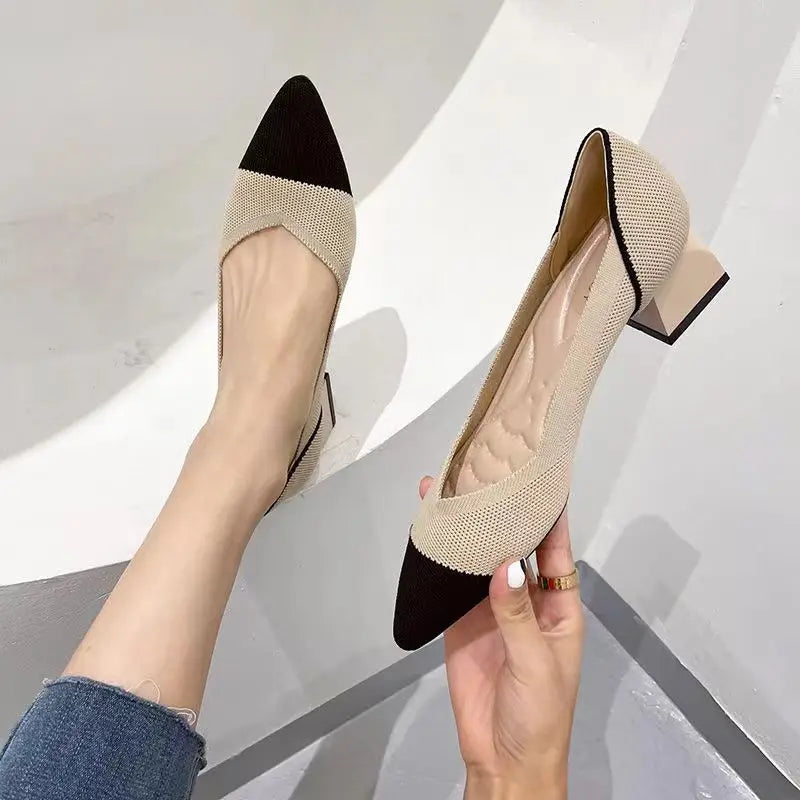 Scarpin Salto Bloco Confortável em Malha Tricô - Rosana