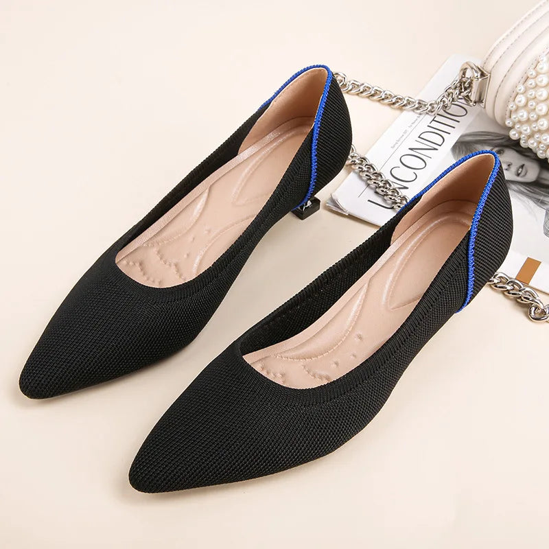 Scarpin Salto Kitten Confortável em Malha Tricô - Stella