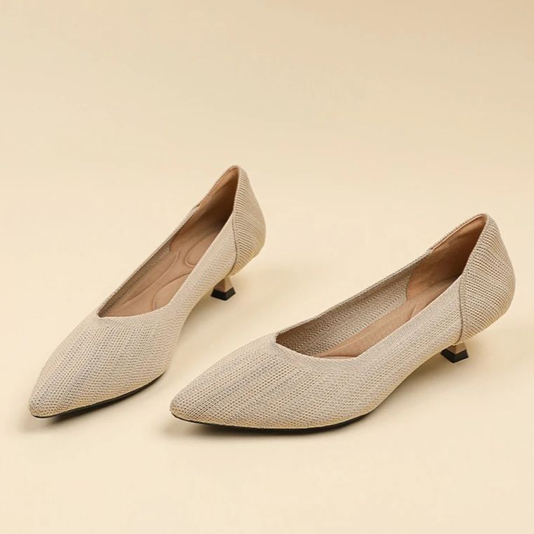 Scarpin Salto Kitten Confortável em Malha Tricô - Cynthia