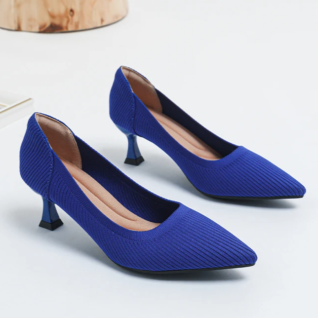 Scarpin Salto Médio Confortável em Malha Tricô - Clara