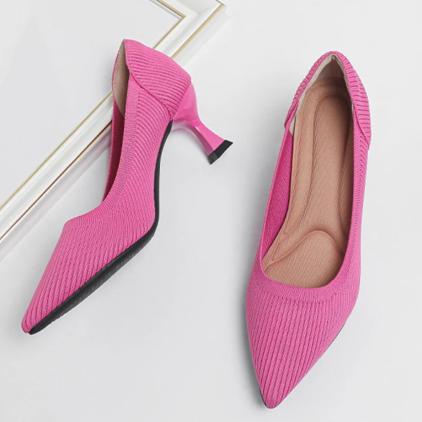Scarpin Salto Médio Confortável em Malha Tricô - Clara
