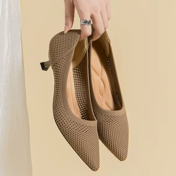 Scarpin Salto Kitten Confortável em Malha Tricô - Leandra