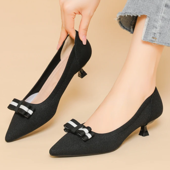 Scarpin Salto Kitten Confortável em Malha Tricô - Romana