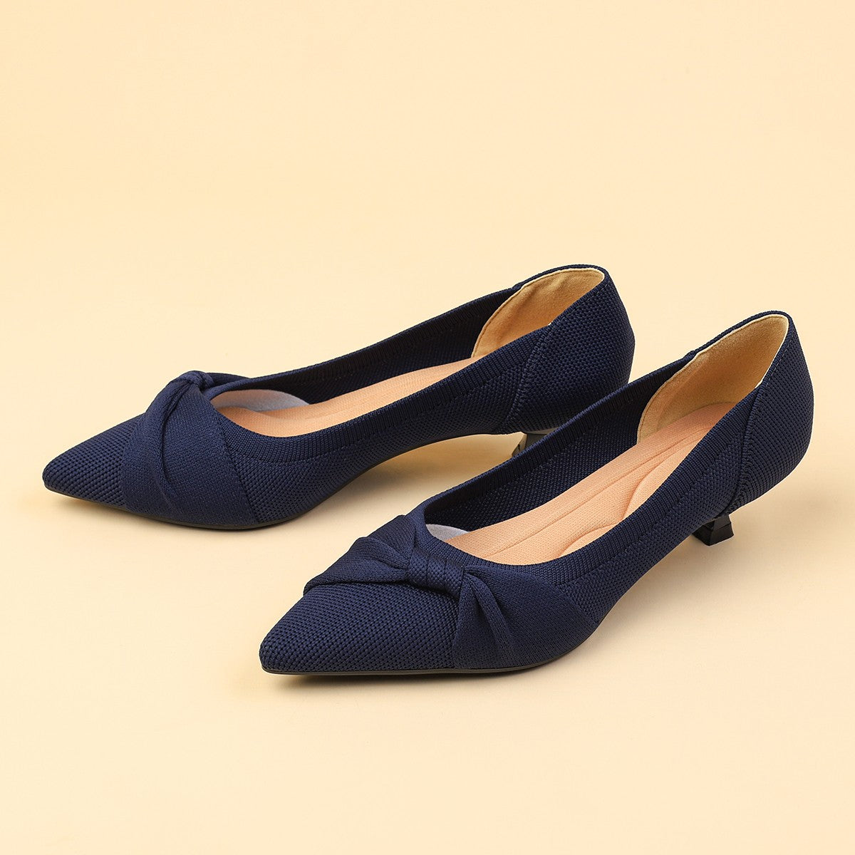 Scarpin Salto Kitten Confortável em Malha Tricô - Eloísa