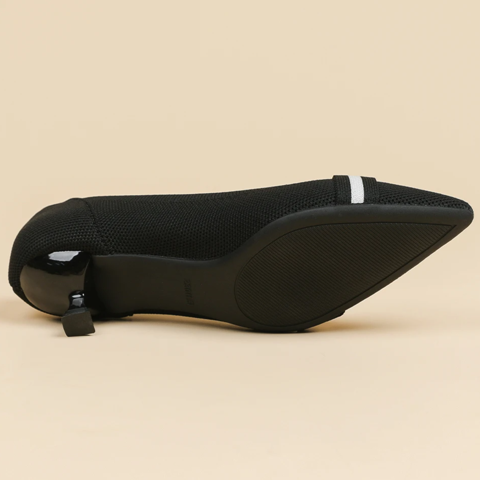 Scarpin Salto Kitten Confortável em Malha Tricô - Stace