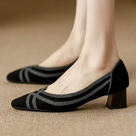 Scarpin Salto Bloco Confortável em Malha Tricô - Arianna
