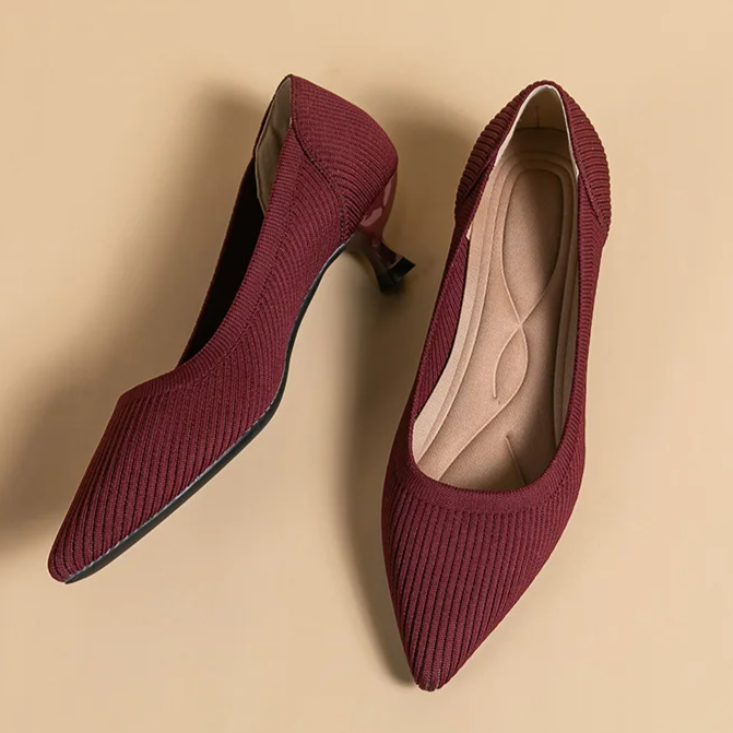 Scarpin Salto Kitten Confortável em Malha Tricô - Agnes