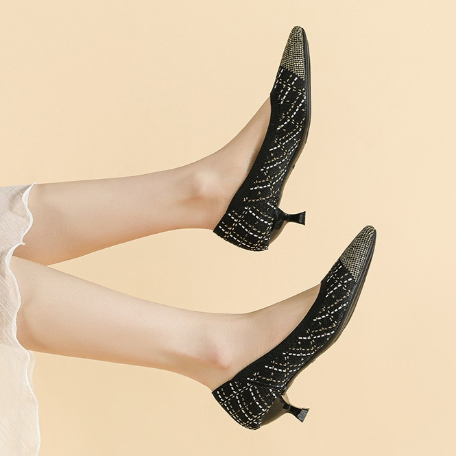 Scarpin Salto Kitten Confortável em Malha Tricô -  Aurora