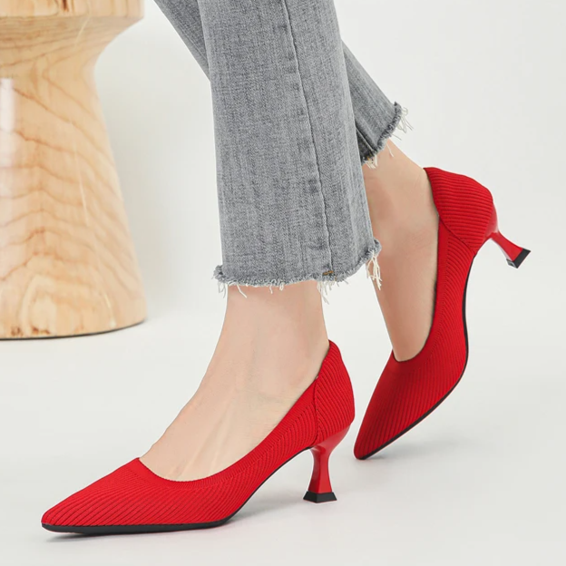 Scarpin Salto Médio Confortável em Malha Tricô - Clara