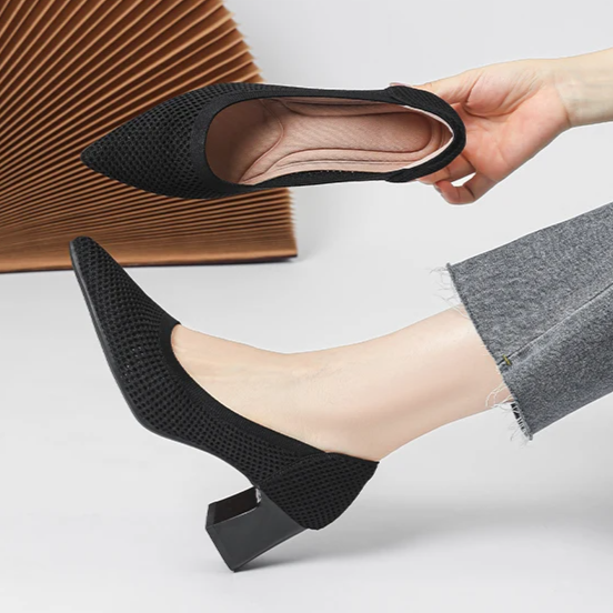 Scarpin Salto Bloco Confortável em Malha Tricô - Jade