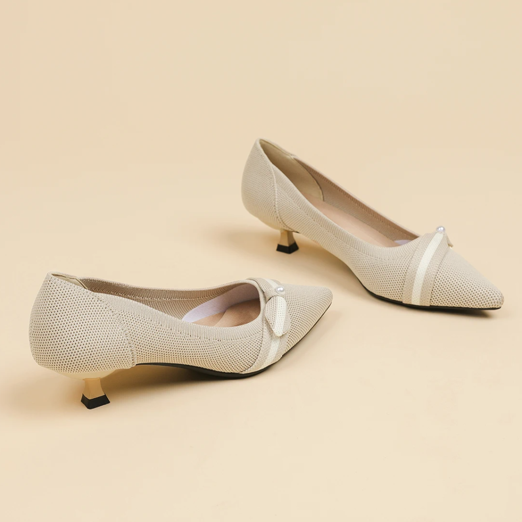 Scarpin Salto Kitten Confortável em Malha Tricô - Stace