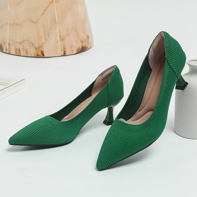 Scarpin Salto Médio Confortável em Malha Tricô - Clara
