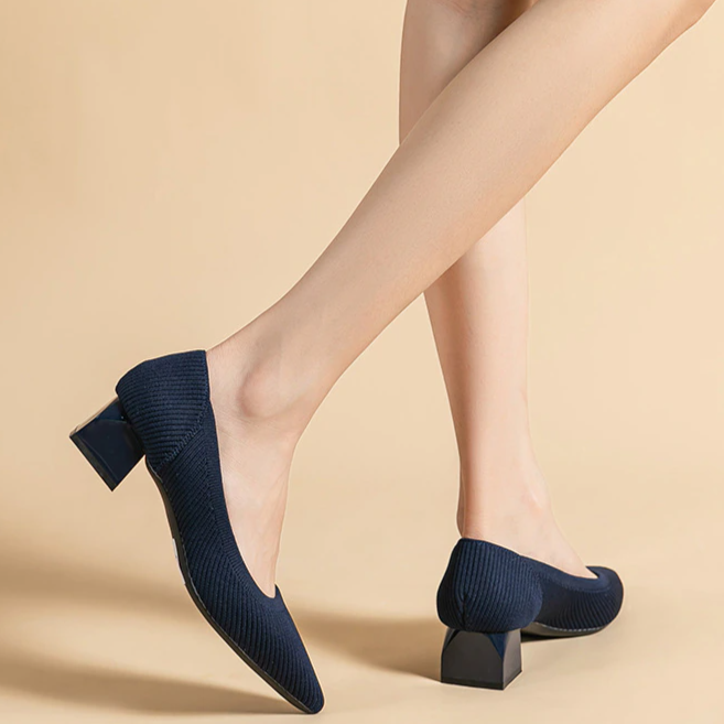 Scarpin Salto Bloco Confortável em Malha Tricô - Agnes