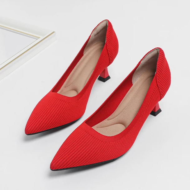 Scarpin Salto Médio Confortável em Malha Tricô - Clara