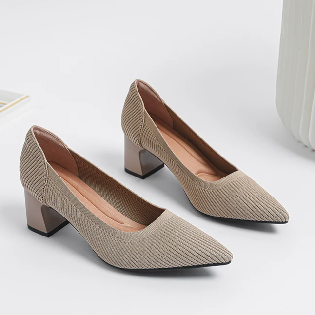 Scarpin Salto Bloco Confortável em Malha Tricô - Alice
