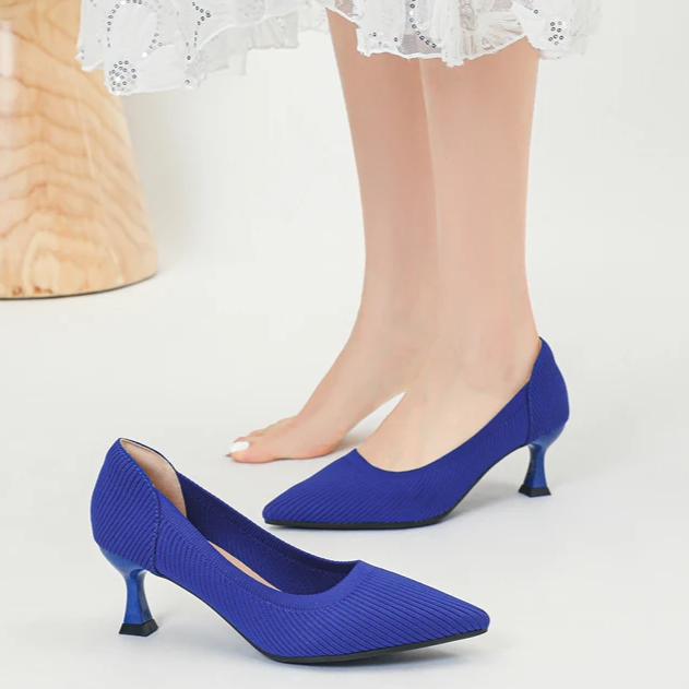 Scarpin Salto Médio Confortável em Malha Tricô - Clara